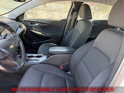 2016 Chevrolet Malibu LT   - Photo 10 - St. Louis, MO 63116