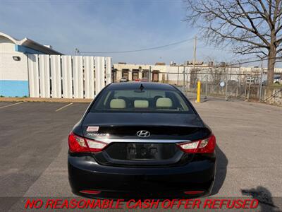 2013 Hyundai SONATA GLS   - Photo 4 - St. Louis, MO 63116