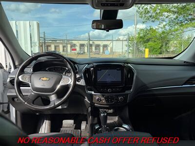 2018 Chevrolet Traverse Premier   - Photo 13 - St. Louis, MO 63116