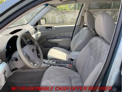 2009 Subaru Forester 2.5 X Premium   - Photo 10 - St. Louis, MO 63116