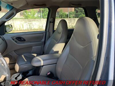 2001 Ford Escape XLT   - Photo 10 - St. Louis, MO 63116