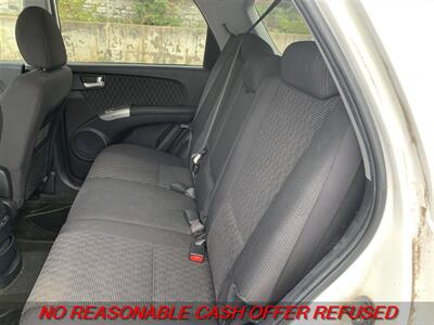 2008 Kia Sportage LX - Photo 11 - St. Louis, MO 63116