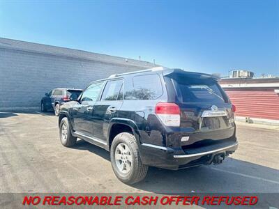 2010 Toyota 4Runner SR5   - Photo 3 - St. Louis, MO 63116