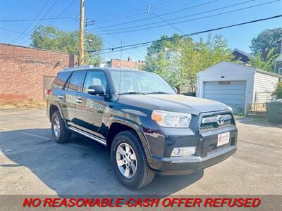 2010 Toyota 4Runner SR5   - Photo 7 - St. Louis, MO 63116