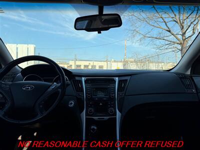 2014 Hyundai SONATA SE 2.0T   - Photo 12 - St. Louis, MO 63116