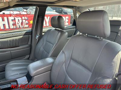 2003 Toyota Avalon XL   - Photo 9 - St. Louis, MO 63116