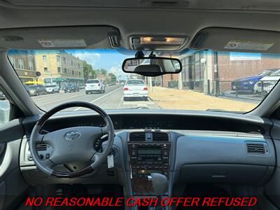 2003 Toyota Avalon XL   - Photo 11 - St. Louis, MO 63116
