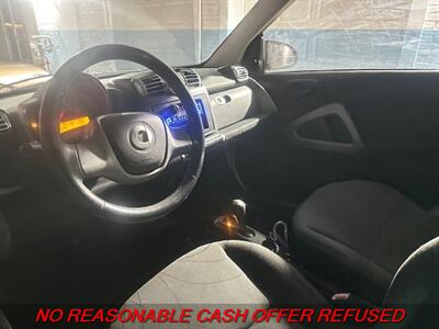 2009 Smart fortwo pure   - Photo 9 - St. Louis, MO 63116