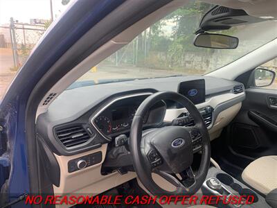 2022 Ford Escape SE - Photo 9 - St. Louis, MO 63116