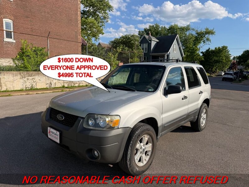 2006 Ford Escape XLT   - Photo 1 - St. Louis, MO 63116