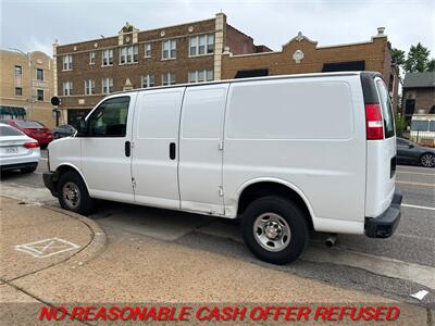 2017 Chevrolet Express 2500   - Photo 6 - St. Louis, MO 63116