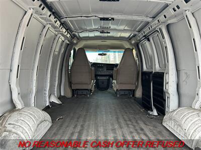 2017 Chevrolet Express 2500   - Photo 5 - St. Louis, MO 63116