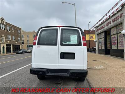2017 Chevrolet Express 2500   - Photo 3 - St. Louis, MO 63116