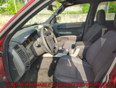 2012 Ford Escape XLT   - Photo 8 - St. Louis, MO 63116