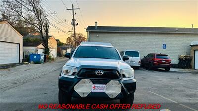 2013 Toyota Tacoma PreRunner V6   - Photo 8 - St. Louis, MO 63116