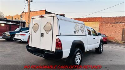 2013 Toyota Tacoma PreRunner V6   - Photo 5 - St. Louis, MO 63116