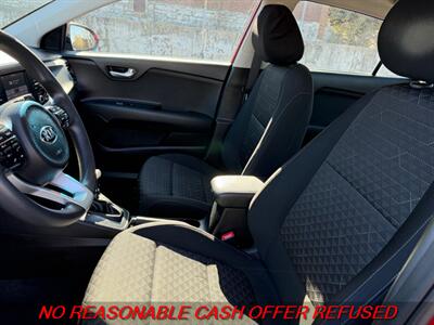 2018 Kia Rio S   - Photo 10 - St. Louis, MO 63116