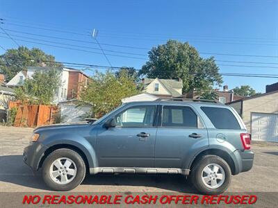 2010 Ford Escape XLT   - Photo 2 - St. Louis, MO 63116