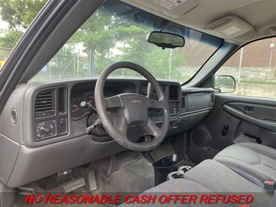 2004 GMC Sierra 1500   - Photo 9 - St. Louis, MO 63116