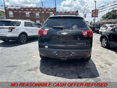 2011 Chevrolet Traverse LT   - Photo 4 - St. Louis, MO 63116