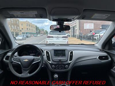 2019 Chevrolet Equinox LS   - Photo 11 - St. Louis, MO 63116