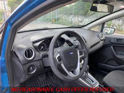 2017 Ford Fiesta SE   - Photo 9 - St. Louis, MO 63116