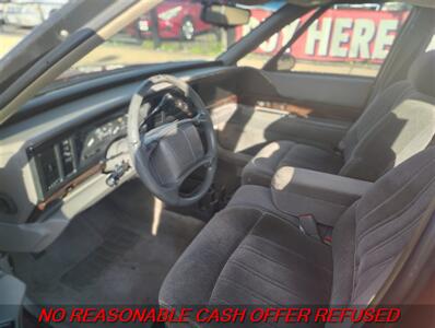 1999 Buick LeSabre Custom   - Photo 6 - St. Louis, MO 63116