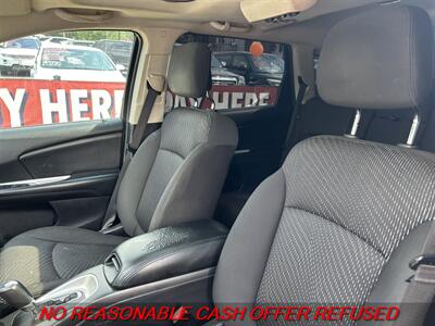 2015 Dodge Journey Crossroad   - Photo 8 - St. Louis, MO 63116