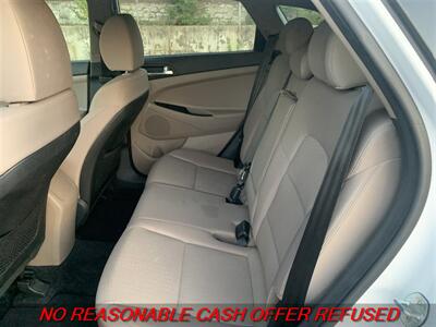 2019 Hyundai TUCSON SE - Photo 11 - St. Louis, MO 63116