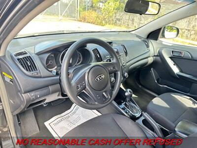 2012 Kia Forte5 EX   - Photo 9 - St. Louis, MO 63116