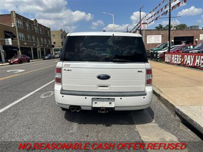 2011 Ford Flex SEL   - Photo 6 - St. Louis, MO 63116