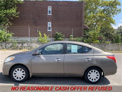 2012 Nissan Versa 1.6 SL   - Photo 2 - St. Louis, MO 63116