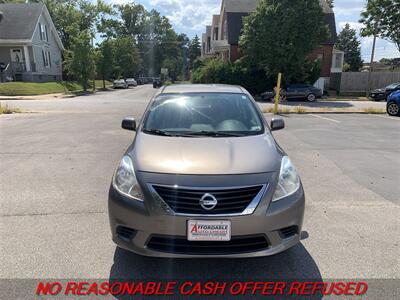 2012 Nissan Versa 1.6 SL   - Photo 8 - St. Louis, MO 63116