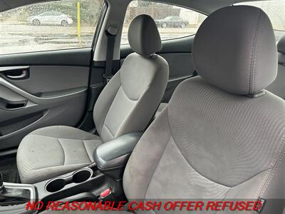 2016 Hyundai ELANTRA SE   - Photo 6 - St. Louis, MO 63116