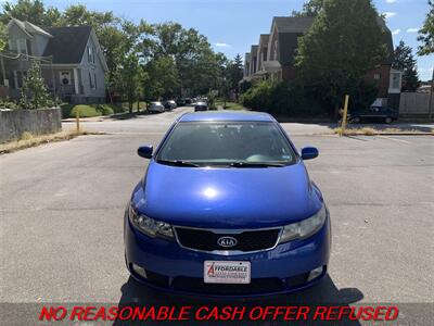 2011 Kia Forte5 SX   - Photo 8 - St. Louis, MO 63116