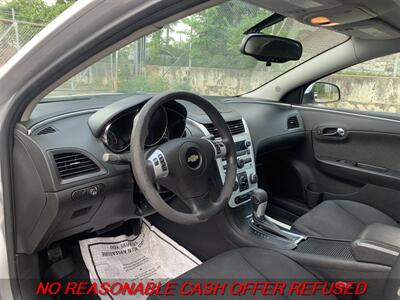 2012 Chevrolet Malibu LT   - Photo 9 - St. Louis, MO 63116
