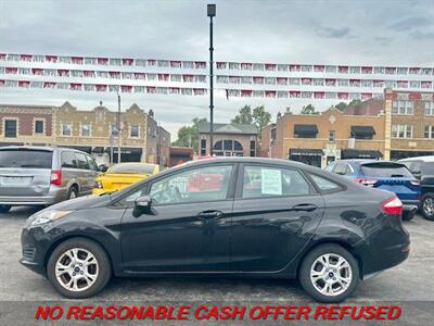 2014 Ford Fiesta SE   - Photo 2 - St. Louis, MO 63116