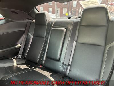 2015 Dodge Challenger SXT Plus   - Photo 7 - St. Louis, MO 63116
