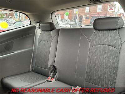 2013 Chevrolet Traverse LT   - Photo 8 - St. Louis, MO 63116
