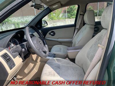 2005 Chevrolet Equinox LS   - Photo 10 - St. Louis, MO 63116