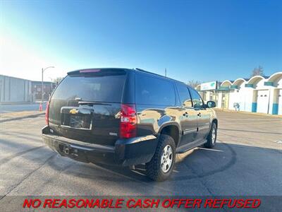 2012 Chevrolet Suburban LT - Photo 5 - St. Louis, MO 63116