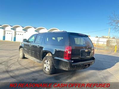 2012 Chevrolet Suburban LT - Photo 3 - St. Louis, MO 63116