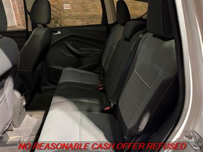 2015 Ford Escape SE   - Photo 11 - St. Louis, MO 63116