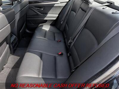 2013 BMW 528i xDrive   - Photo 11 - St. Louis, MO 63116