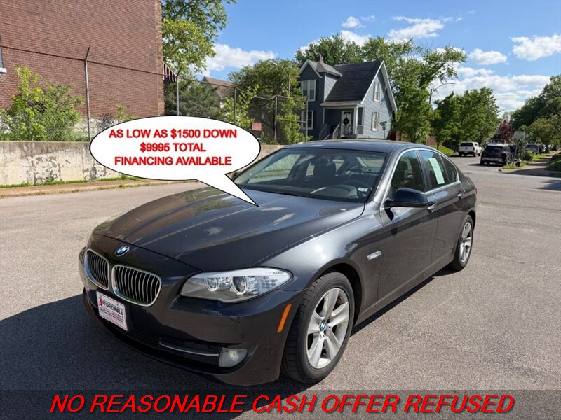 2013 BMW 528i xDrive   - Photo 1 - St. Louis, MO 63116