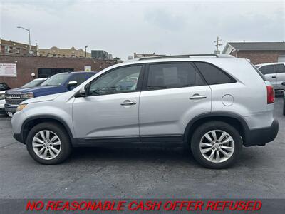 2011 Kia Sorento LX   - Photo 5 - St. Louis, MO 63116