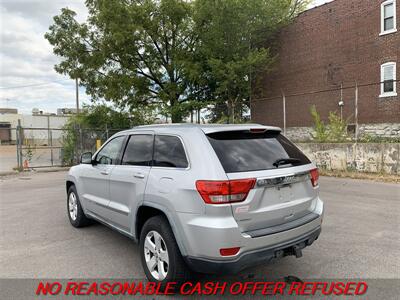 2011 Jeep Grand Cherokee Laredo   - Photo 3 - St. Louis, MO 63116
