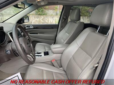 2011 Jeep Grand Cherokee Laredo   - Photo 10 - St. Louis, MO 63116