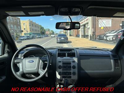 2010 Ford Escape XLT   - Photo 11 - St. Louis, MO 63116