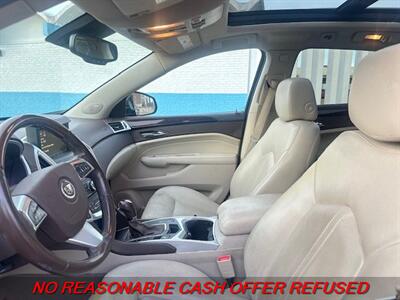 2010 Cadillac SRX Premium Collection   - Photo 8 - St. Louis, MO 63116